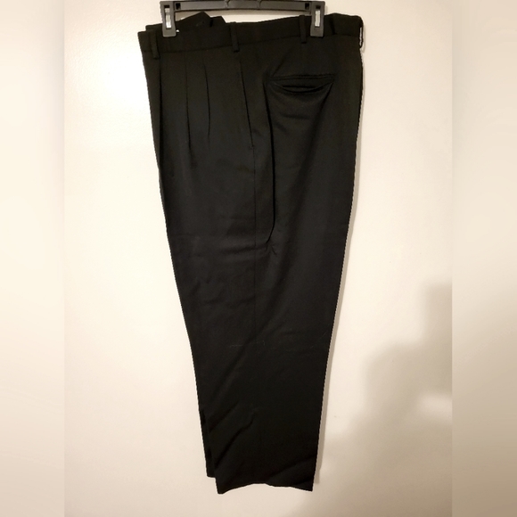 Trieste 2 piece suit - Picture 11 of 13